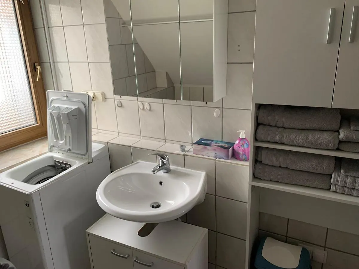 Sigis Fewo - Monteurwohnung Erbendorf 0*,